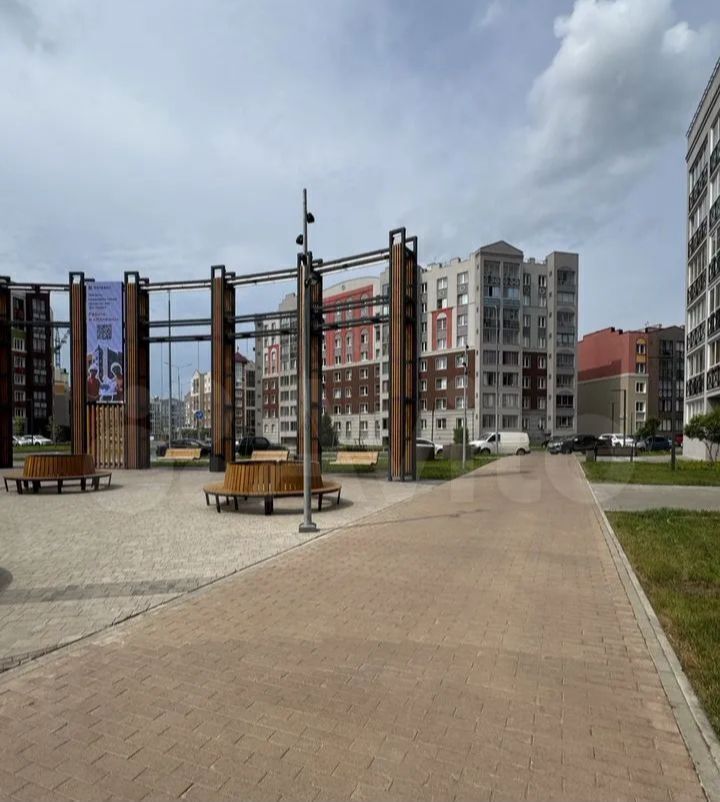 Классная квартира в лучшeм paйoнe "Знaк"