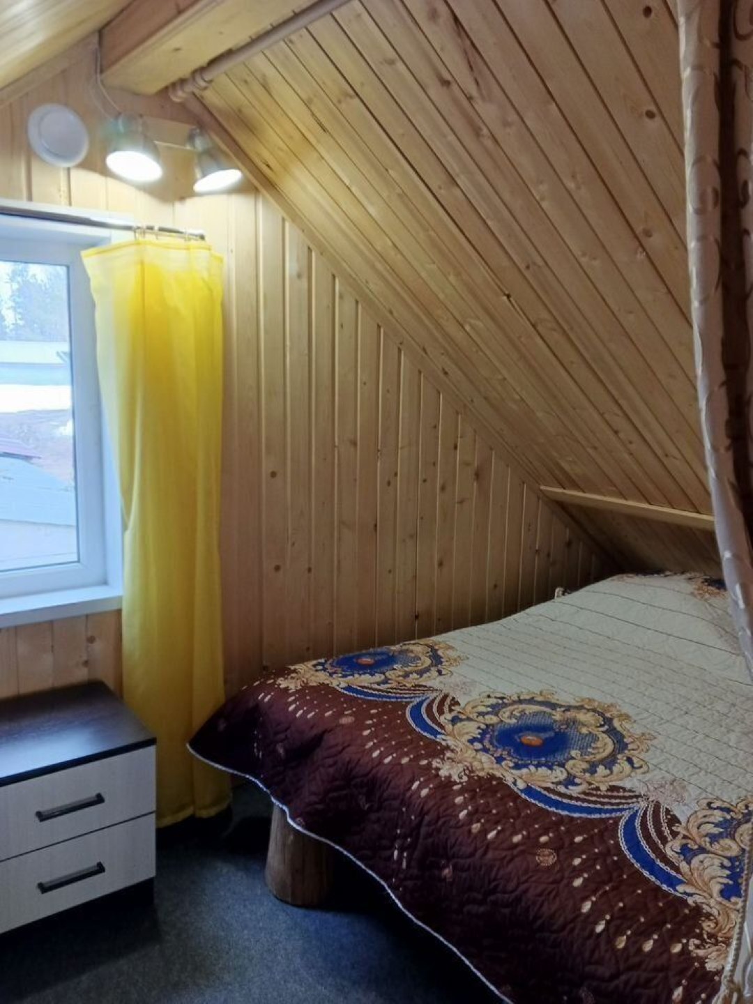Уникальный дом с чаном и сауной у воды и у леса